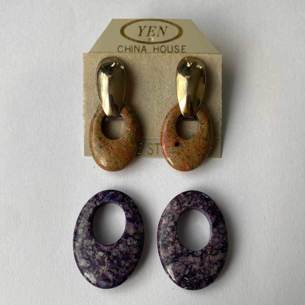 Vintage Yen China House Genuine Stone Earrings